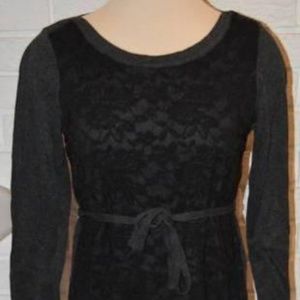 Maternity Long Sleeve Top w/ Lace Overlay M